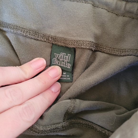 Green Comfy Joggers Casual - Picture 3 of 3